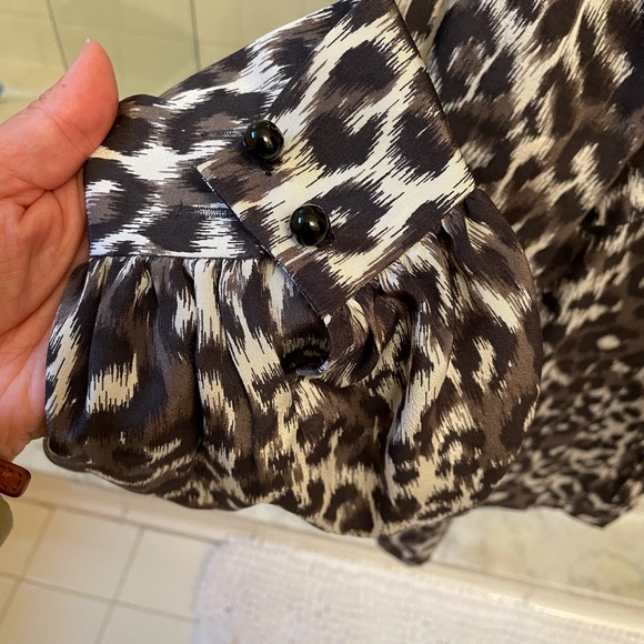 Kate Spade silk leopard blouse - Picture 3 of 6